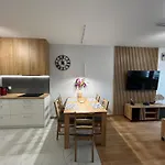 Apartament 45