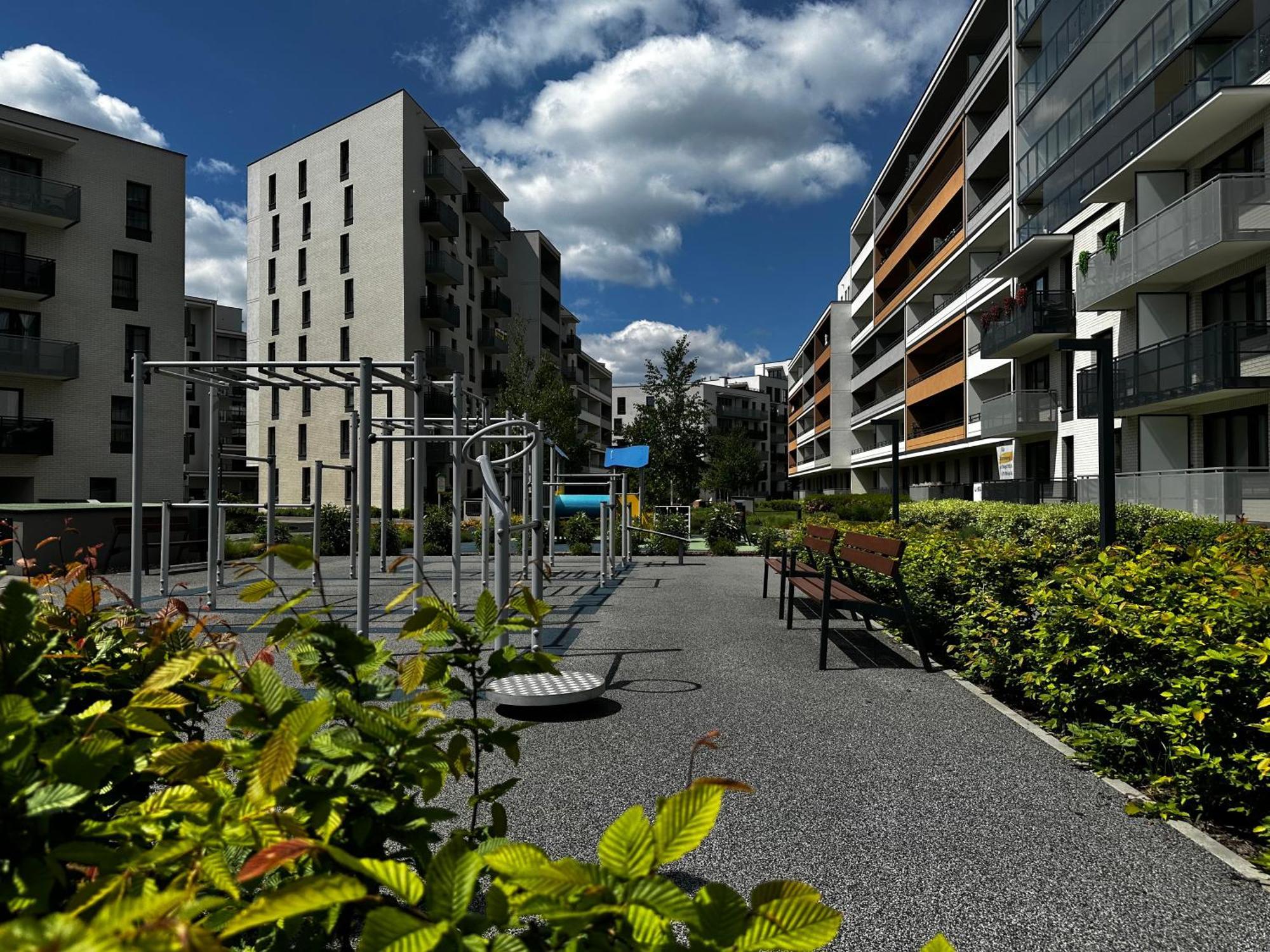 Apartament 45 *